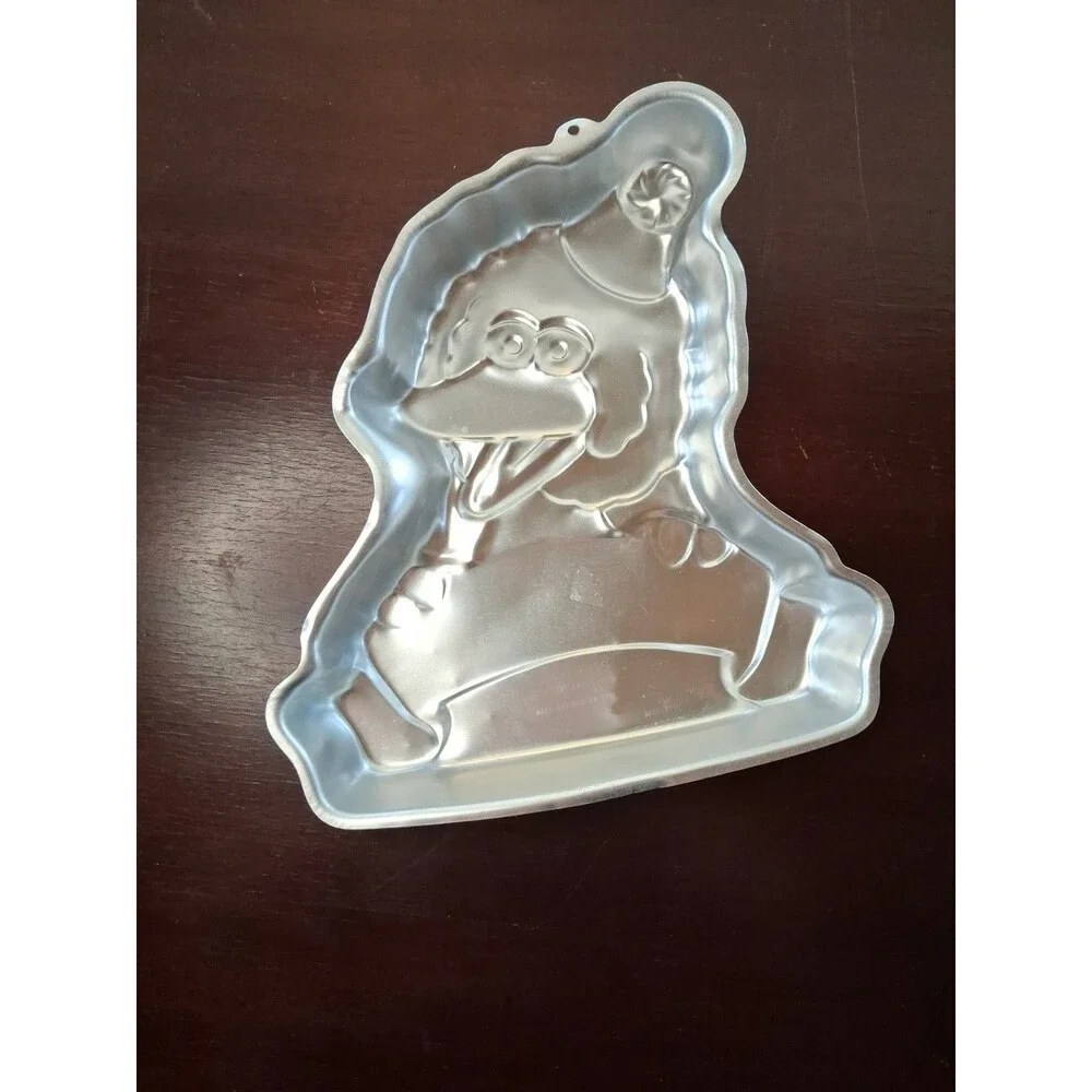 Wilton Sesame Street Big Bird Birthday Cake Pan 2105-3654 Jim Henson Aluminum